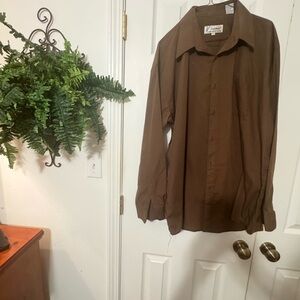 Valdes Brown Button-Up Shirt